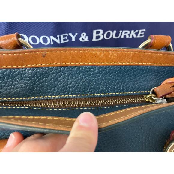 DOONEY & BOURKE NAVY-TEAL  PEBBLED LEATHER LARGE HANDBAG - Picture 10 of 16